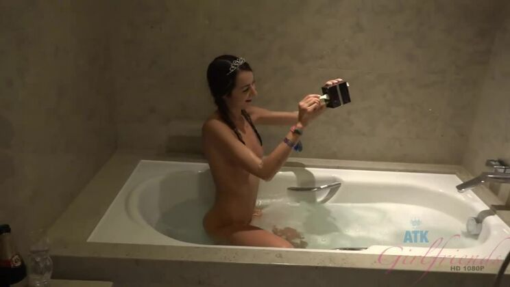 [ATKGirlfriends] - Bath Time Fun With Amateur Lily Adams - Lily Adams
