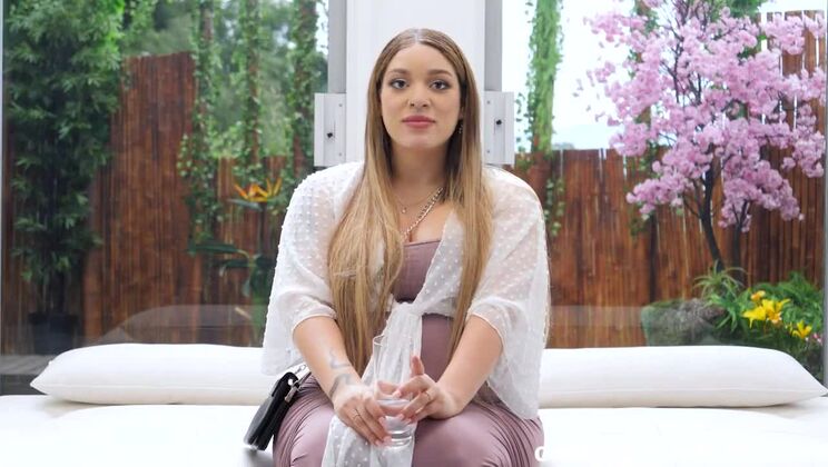 [CastingCouch-HD] - Violet Gives You A Surprise - Violet