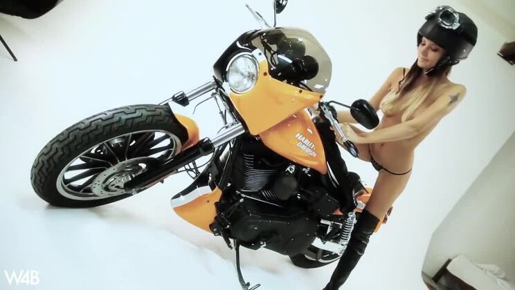 Beautiful Clover's Fetish Fantasy