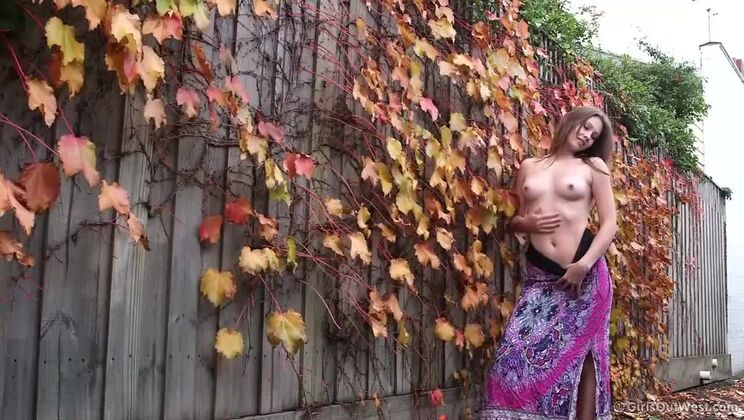 [GirlsOutWest] - Maddison Outdoor Pissing Adventure - Maddison