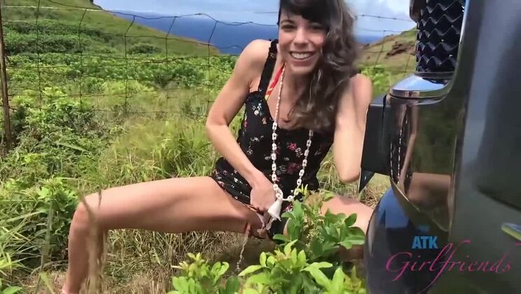 [ATKGirlfriends] - Brunette Vera King's Amateur Video - Lexi Foxy