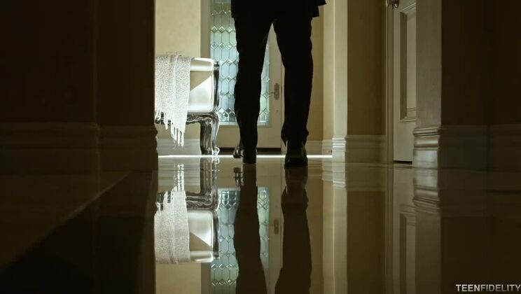 [TeenFidelity] - Dolly Leigh Gets Fucked By Ryan Madison - Ryan Madison - Dolly Leigh