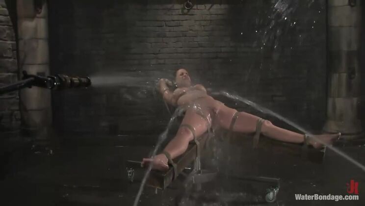 [WaterBondage] - Mia Bangg meets her BDSM master - Mia Bangg