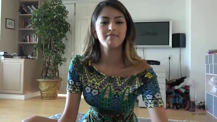 [ATKGirlfriends] - Sophia Leone: Smoking Hot and Great with Her Feet - Sophia Leone