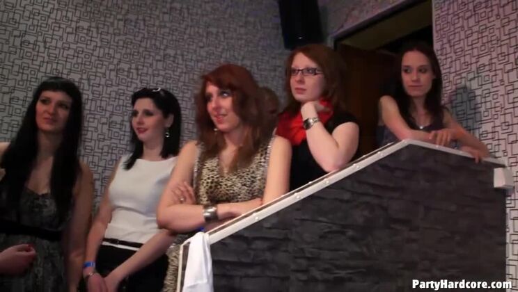 [Tainster] - Group Sex and Gloryhole Party