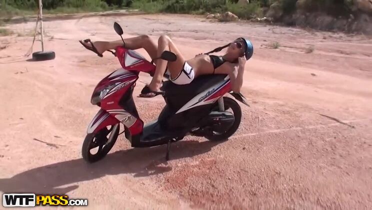 [PornWeekends] - Motorbike Sex in Thailand with Victoria Tiffani - Victoria Tiffani
