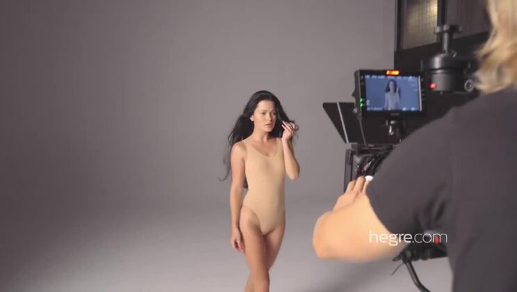 [Hegre] - Brunette Belle Casting - Belle