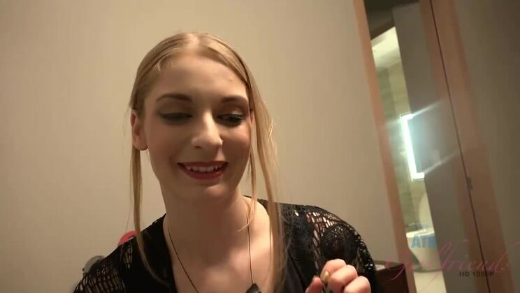 Creamy Fun With Ela Darling