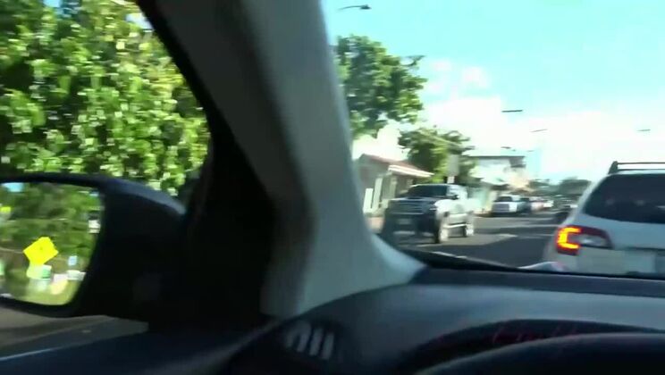 Niki's Brunette Joyride
