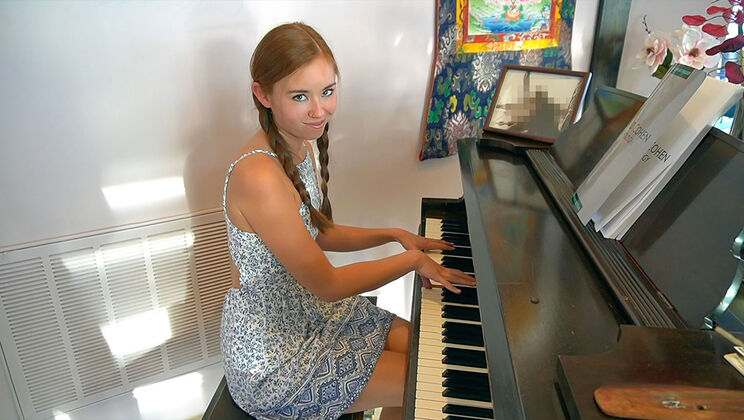 [TeamSkeetXSeries] - Brandi's Wild Adventures