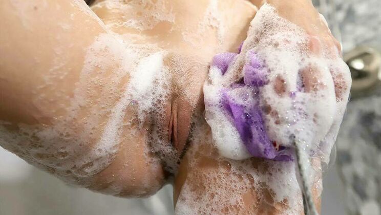 Josie’s Shaved and Ready for Jay’s Big Dick