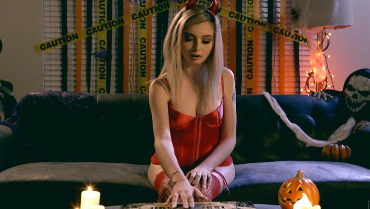 [NubileFilms] - Lexi's Little Devilish Blowjob - S29:E16 - Lexi Lore - Ricky Spanish