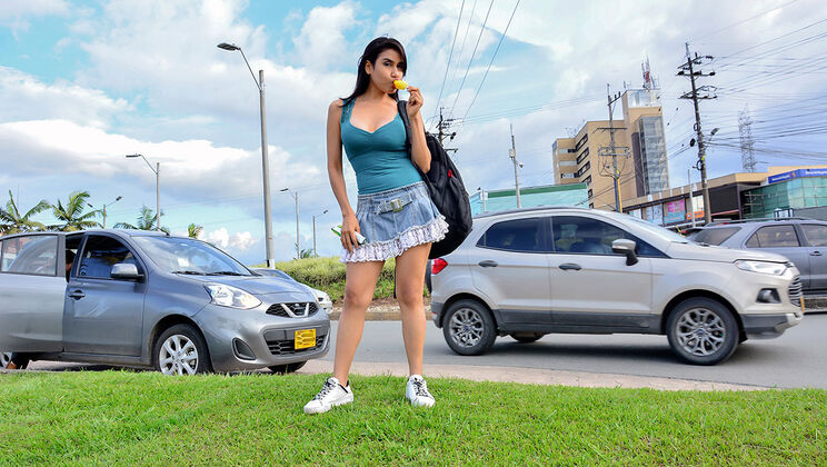 [Oyeloca] - Latina Young and Hot Girls - Mario Leon - Bella Dulce