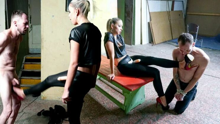 [Submissed] - Julia Parker Ballbusting - Julia Parker