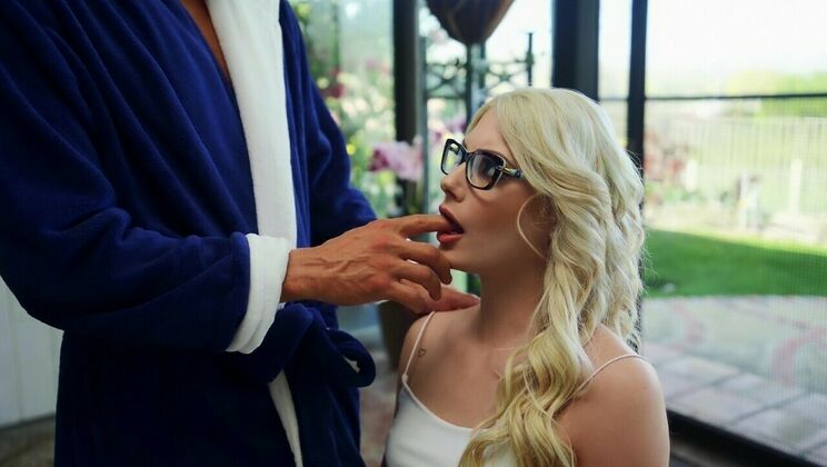 [IKnowThatGirl] - Spanking During the Interview - Xander Corvus - Nella Jones