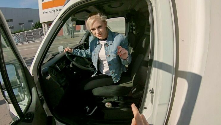 [StrandedTeens] - Moving Truck: A Public X-rated Encounter - Erik Everhard - Rossella Visconti