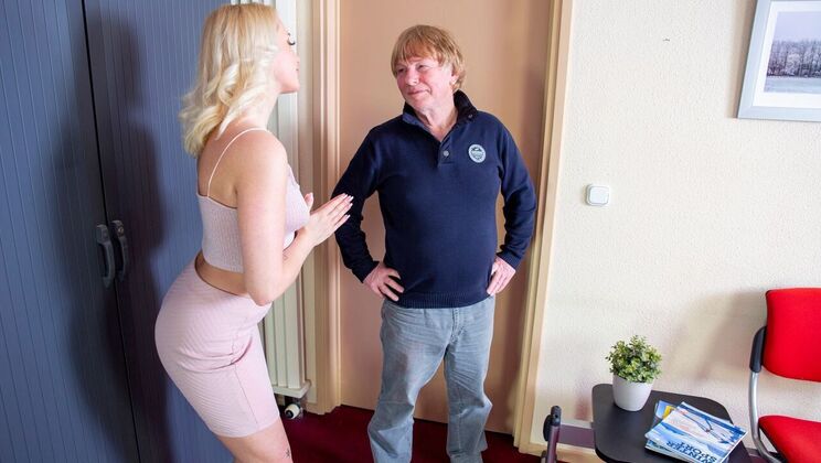 [Oldje] - Close Up with Felix and Blonde Sugar - Felix - Marilyn Sugar