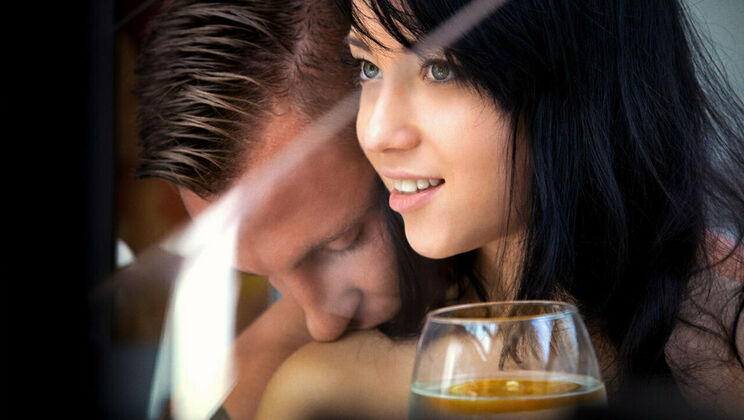 [SexArt] - Russian Chick Gets Trimmed on the Beach - Matt Ice - Taissia A