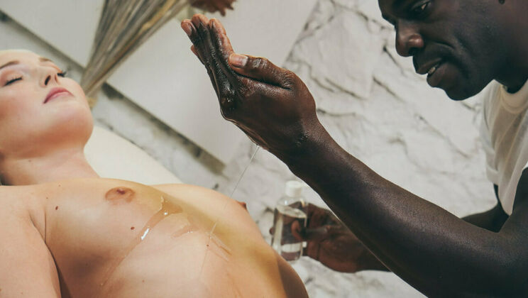 [SexArt] - Blonde Blowjob in Outdoor Massage - Joss Lescaf - Lovita Fate