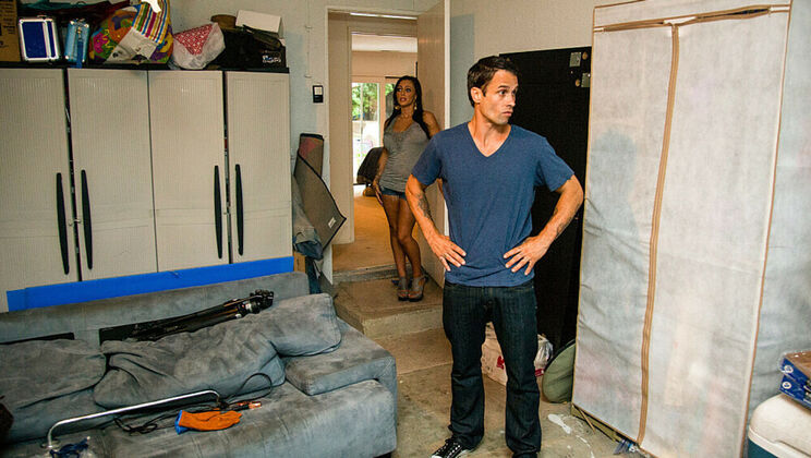 Cum in Mouth for Jenna Presley's Moving Bonus