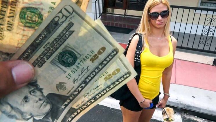 Blonde Bombshell Gets Tricked and Fucked