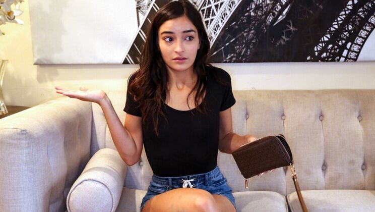 Brunette Emily Gets Dirty