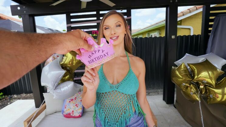 Layna's Sexed Up Celebration