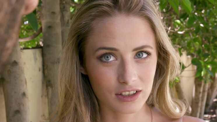 [PornWorld] - College Girl Kyler Quinn Deepthroat