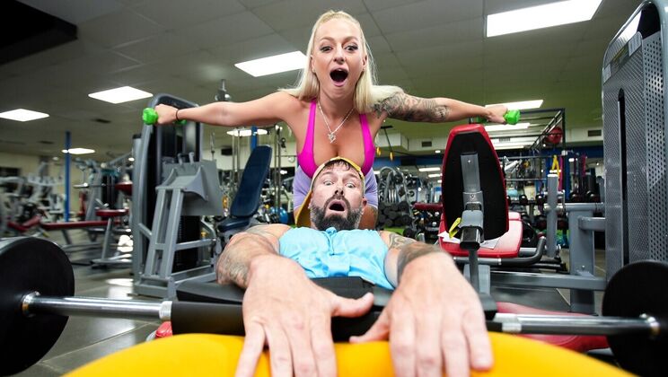 [Brazzers] - Blonde Bombshell Gets Busted in Doggystyle! - GI Joey - Elana Bunnz