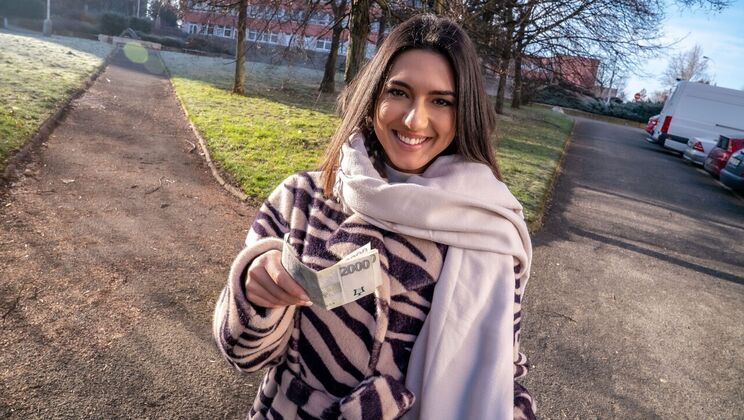 Deep Basement Blowjob with Lena Coxx