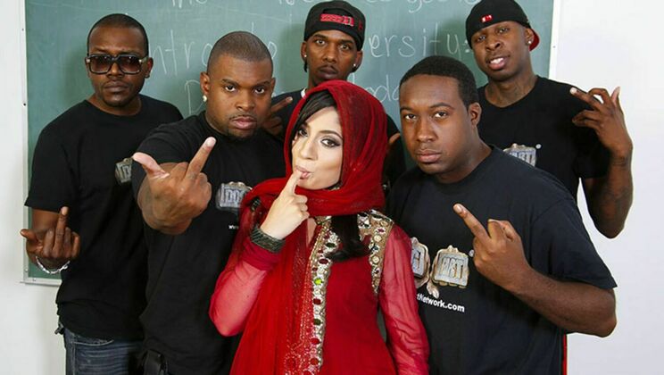 [BlacksonBlondes] - Nadia Ali Shaved and Screwed - Rico Strong - Charlie Mac - Jon Jon - Nadia Ali - Jack Blaque