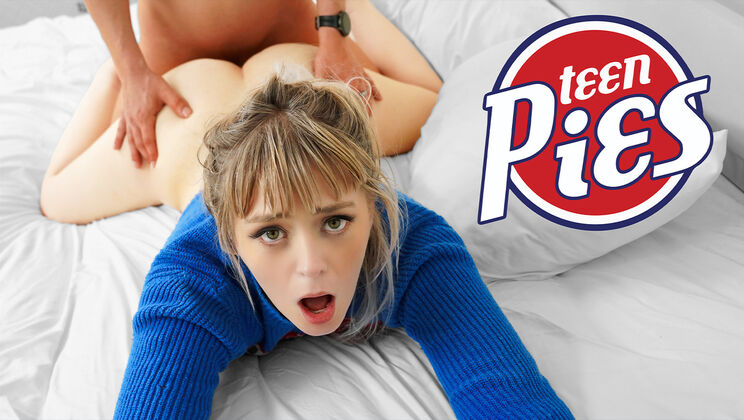 Blonde PAWG Gets Creampie