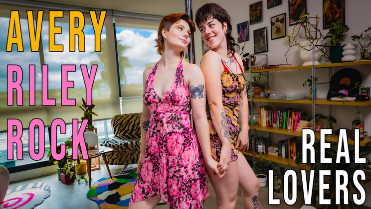[GirlsOutWest] - Avery and Riley Rock - Real Lesbian Couple - Avery - Riley Rock