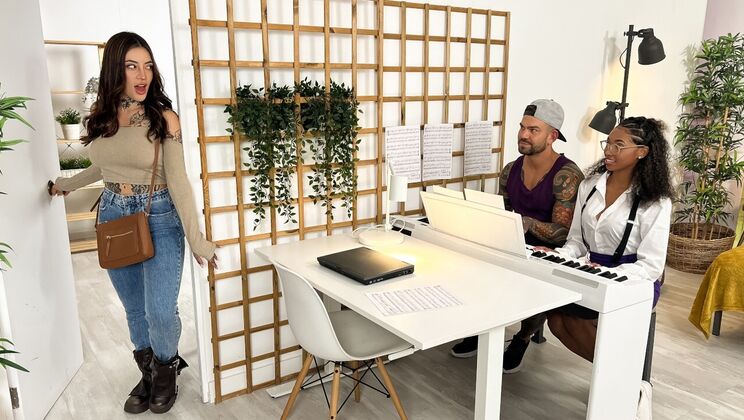 Cheating Piano Tutor Takes Reverse Cowgirl Ride