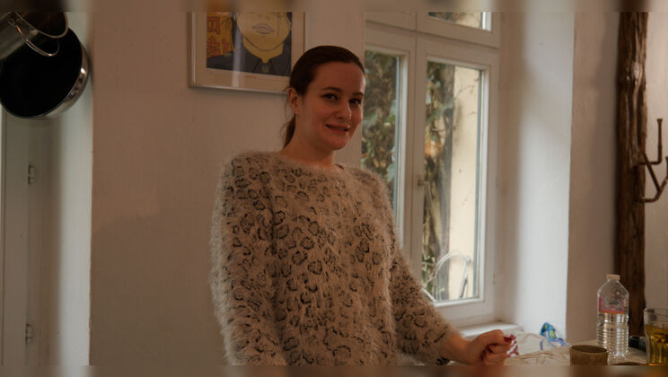 Lesbian Orgy with Talia M and Alyssa - Sally's Pick