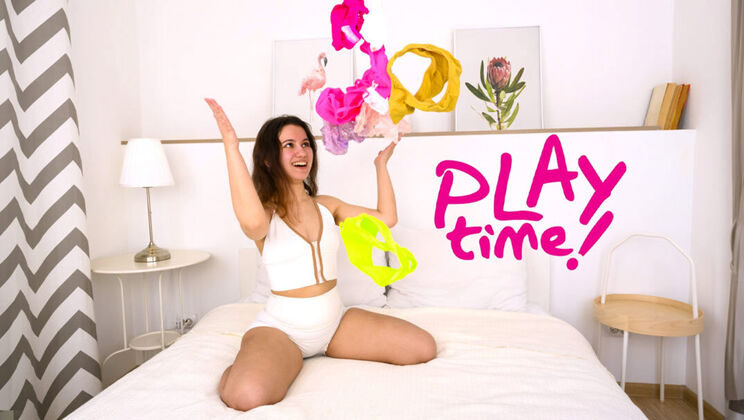 [ClubSweethearts] - Sunny May's shaved pussy playtime - Sunny May