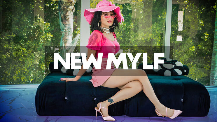 [NewMylfs] - Milf Rio Rain Rubs and Teases at Strip Clubs - Donnie Rock - Rio Rain