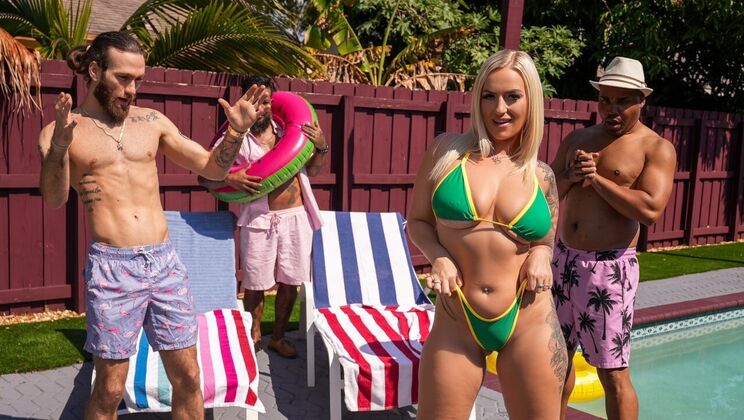 [Dad'sLovePorn] - Party Crasher Elana Bunnz Sucks and Fucks Stepdad - Elana Bunnz - Todd Jones